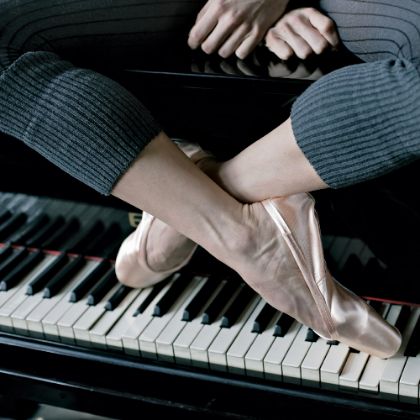 https://www.steinway.com/news/features/ballet-pianists