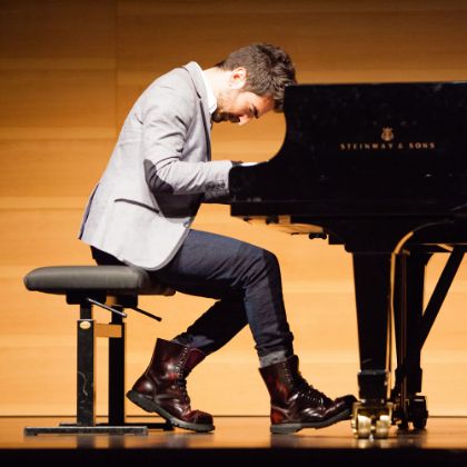 https://www.steinway.com/news/features/able-to-speak-to-myself-renzo-vitale